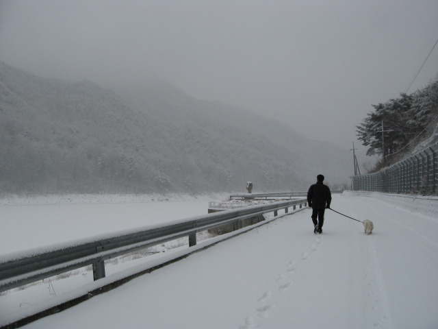 �̹����� Ŭ���ϸ� ������ ���� �� �ֽ��ϴ�.